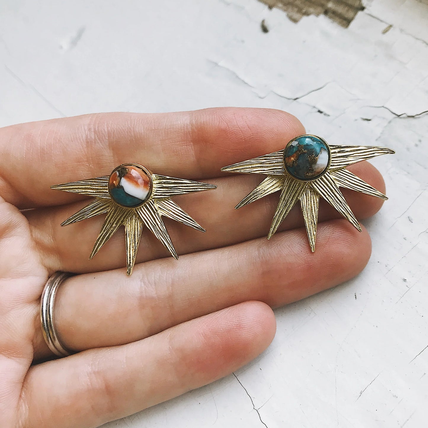 Sun Goddess Earrings with Copper Oyster Turquoise - minbolu -