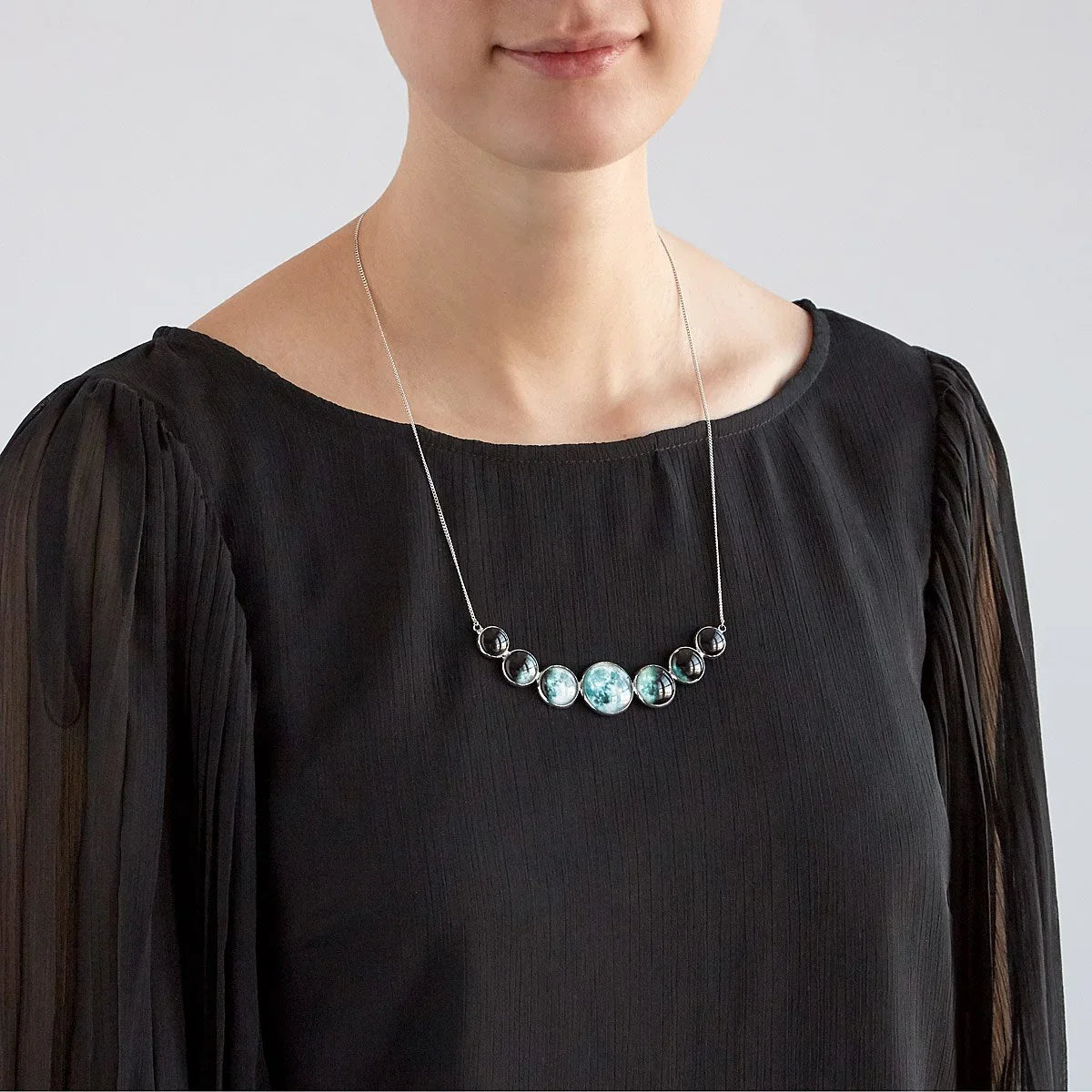Varying Sized Curved Moon Phase Necklace in Silver - minbolu -