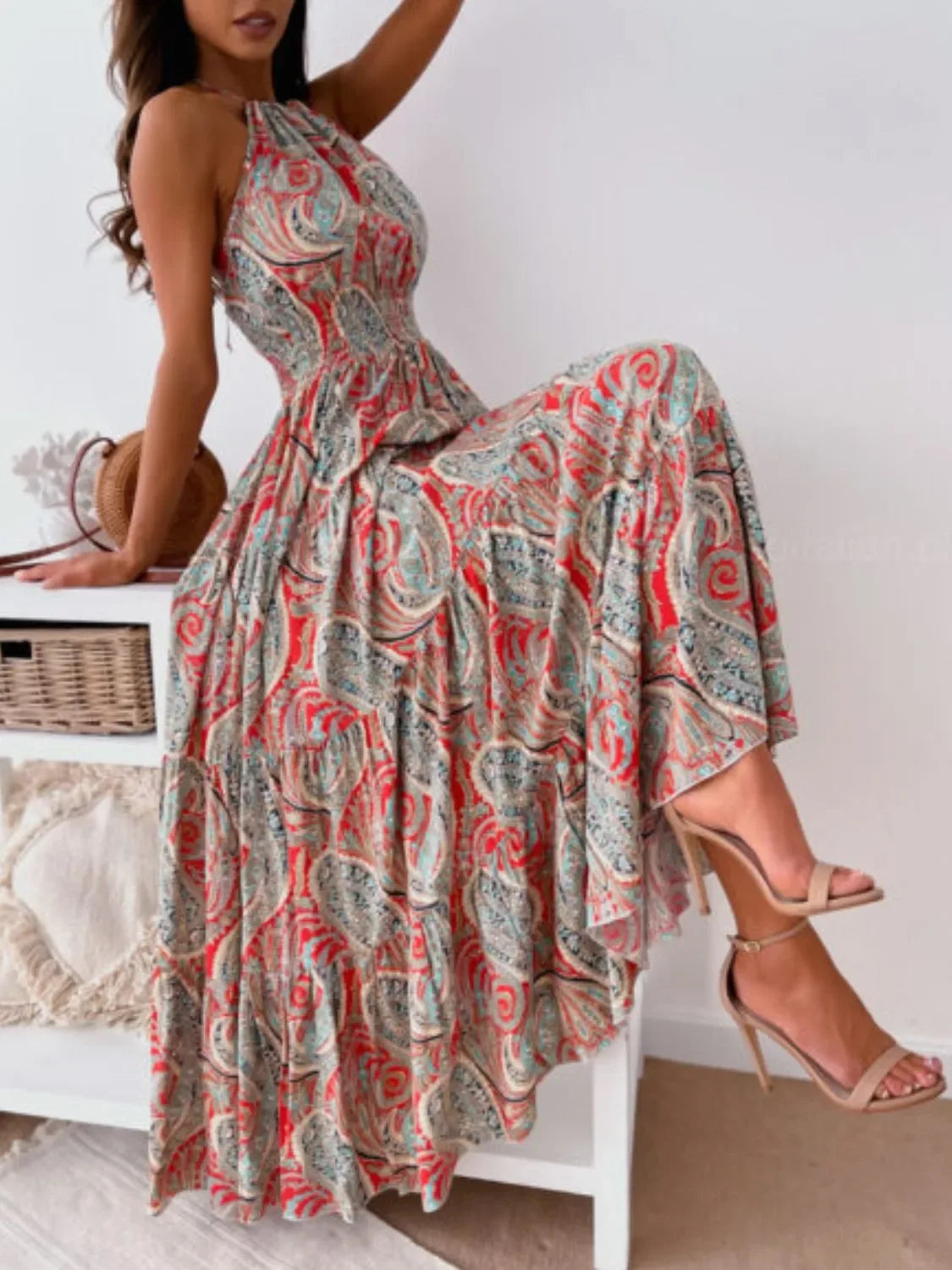 Boho Charm Halter Maxi Dress - minbolu -