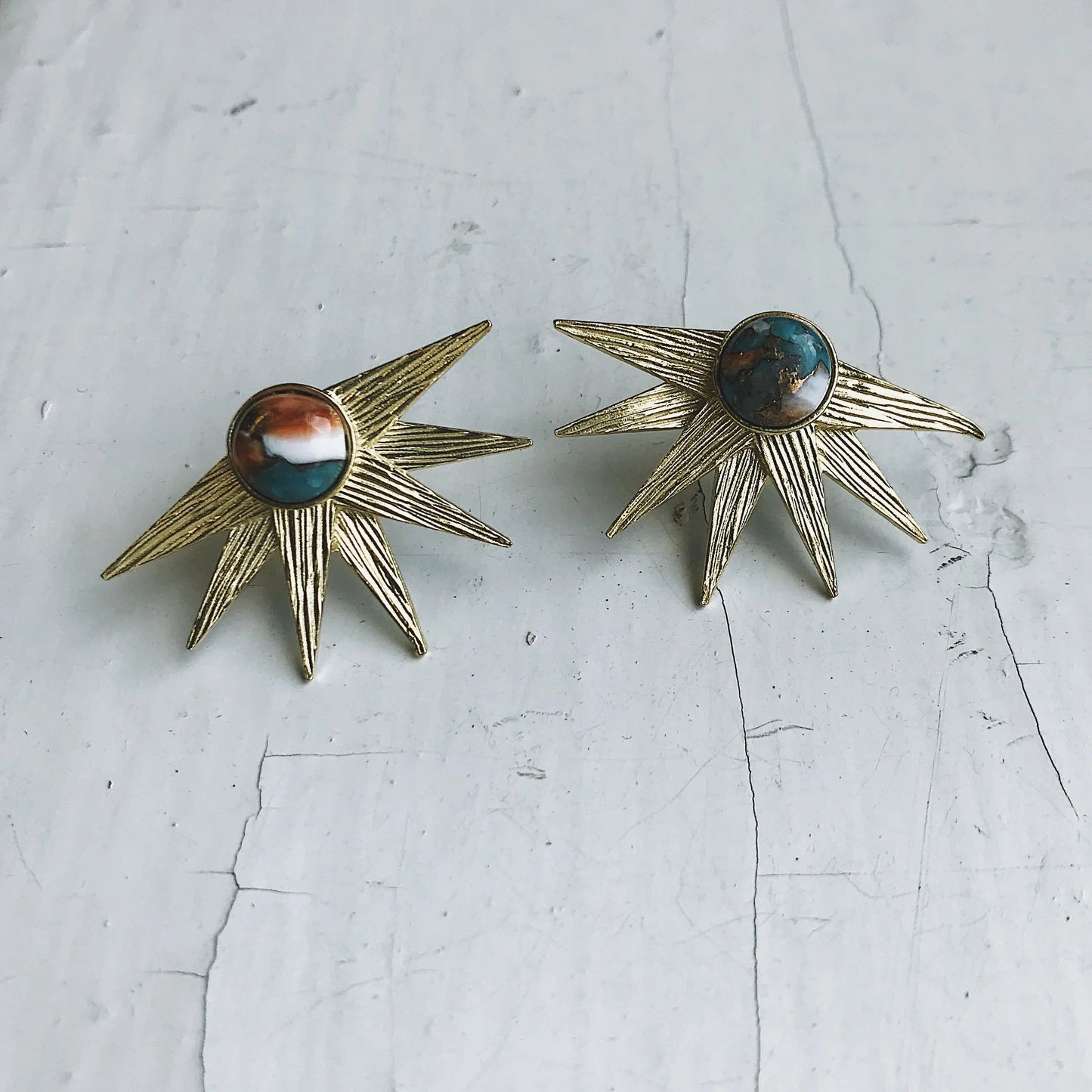Sun Goddess Earrings with Copper Oyster Turquoise - minbolu -