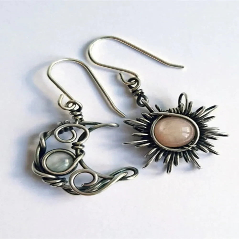 Alloy Moon & Sun Dangle Earrings - minbolu -