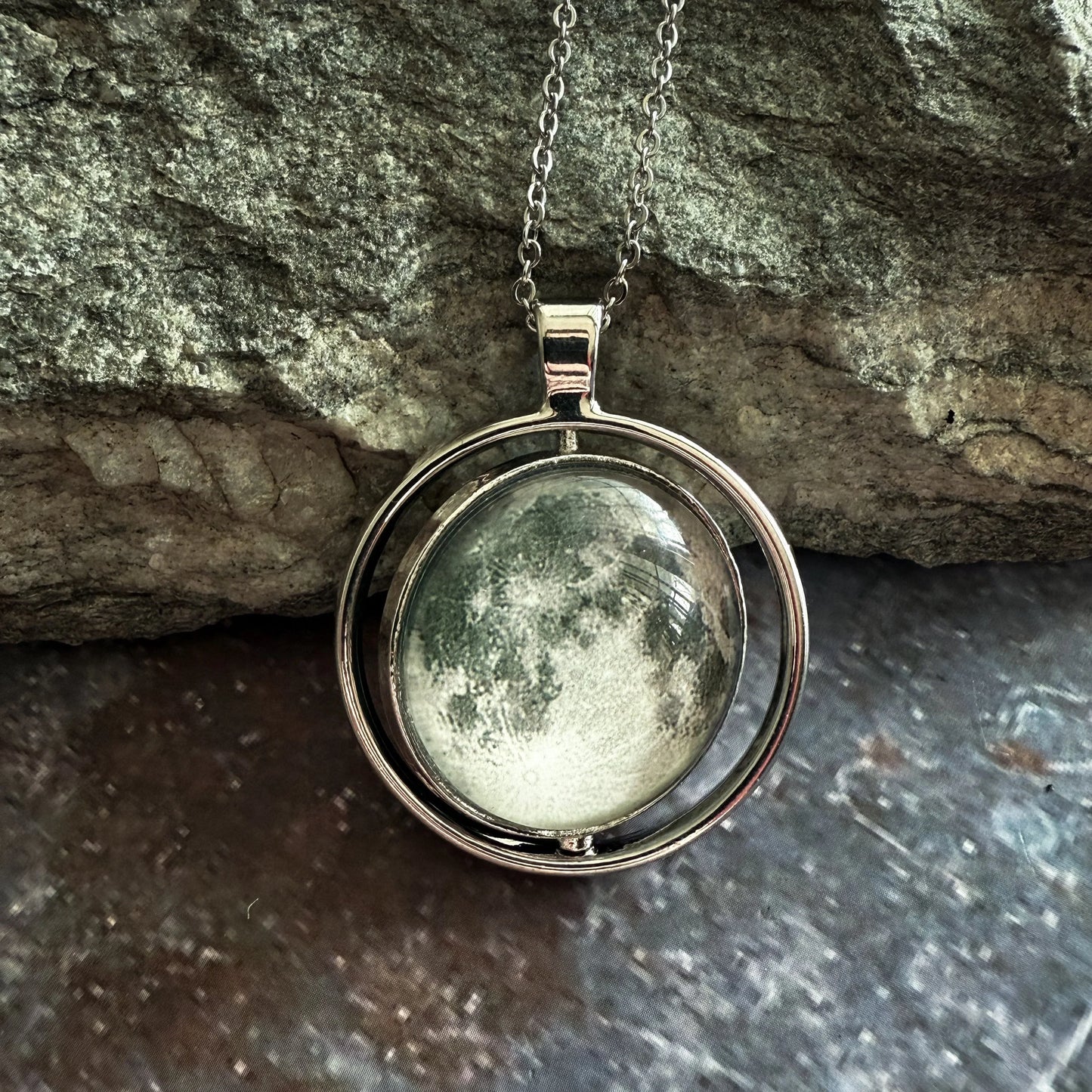 Full Moon Double Sided Fidget Pendant Necklace - minbolu -