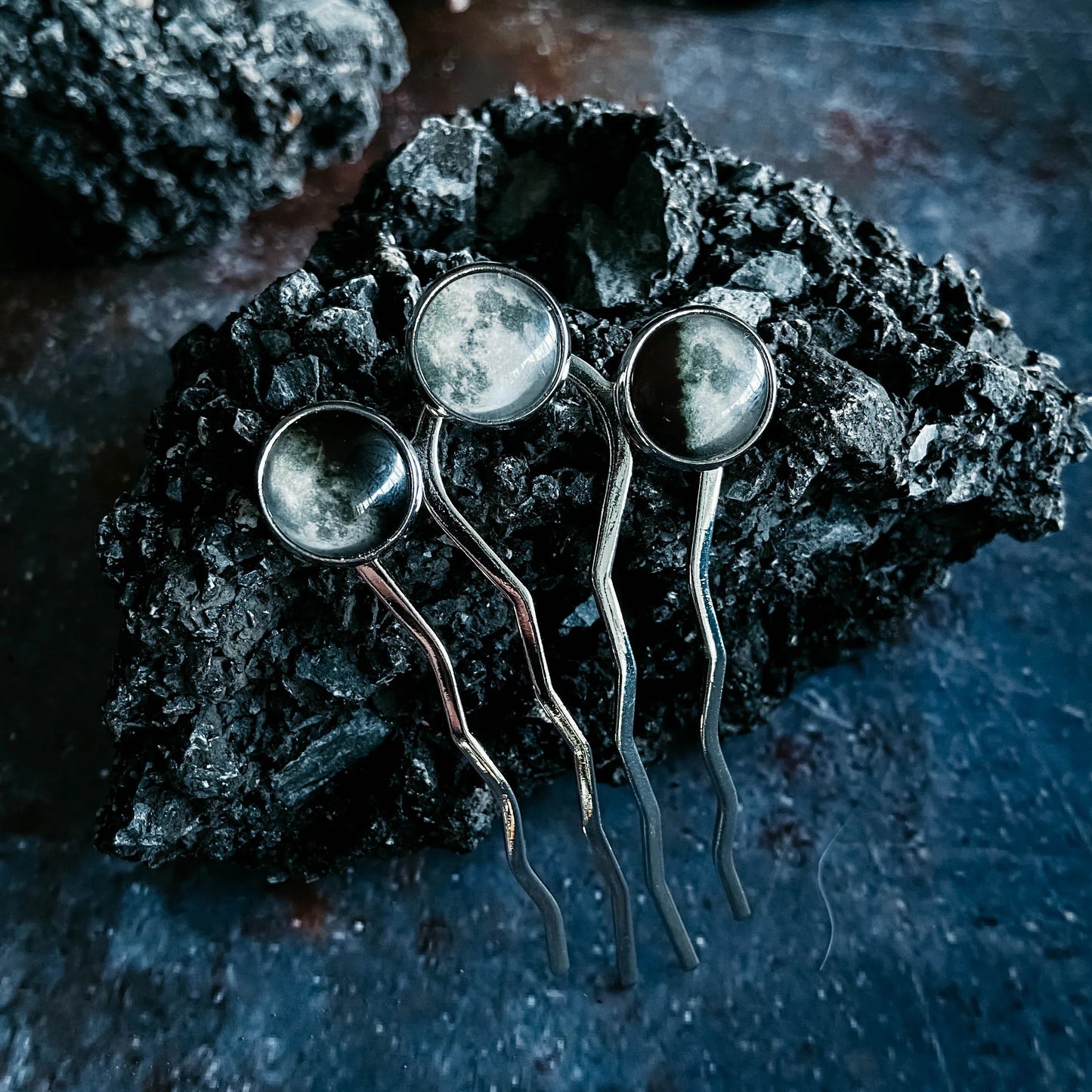 Moon Phase Trio Hair Pin - minbolu -