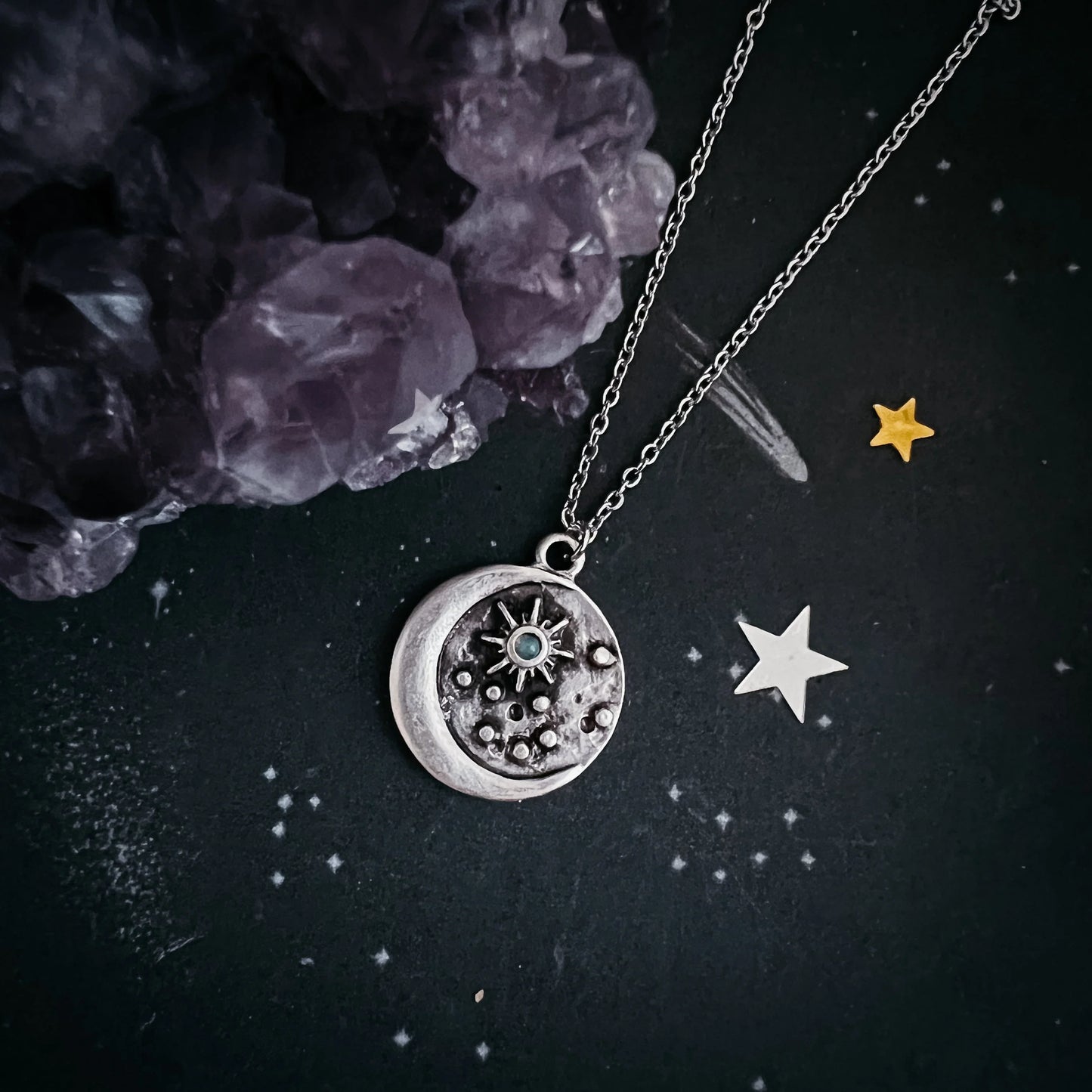 North Star Pendant Necklace with Opal - minbolu -