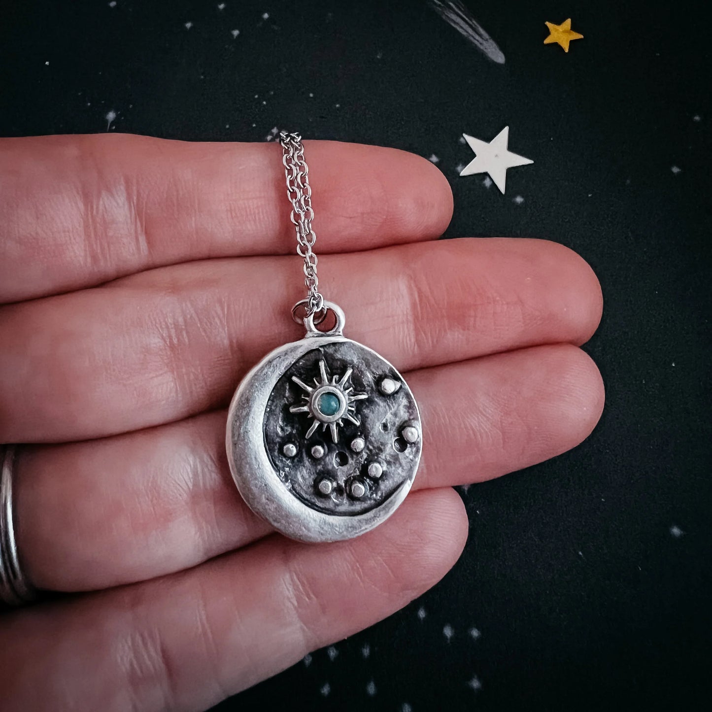 North Star Pendant Necklace with Opal - minbolu -