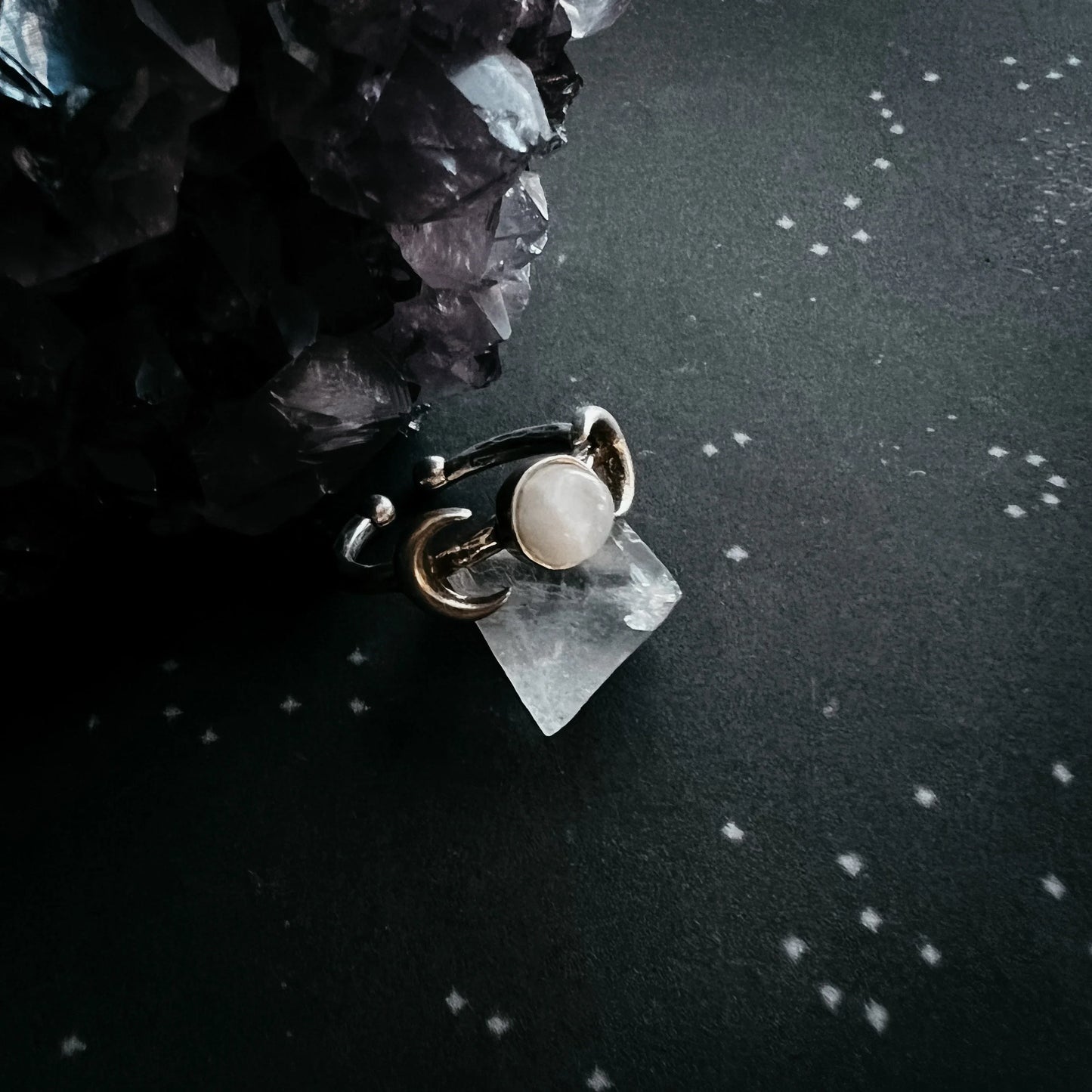 Lunar Witch Crescent Moon Ring with Rainbow Moonstone - minbolu -