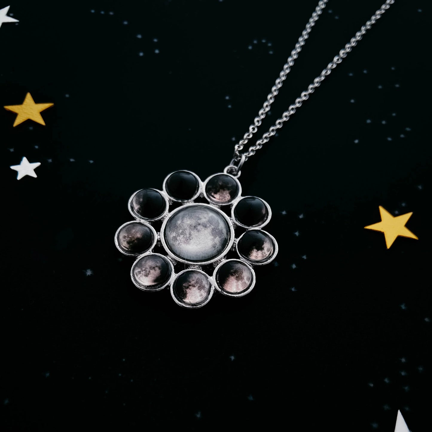 Moon Phase Halo Pendant - minbolu -