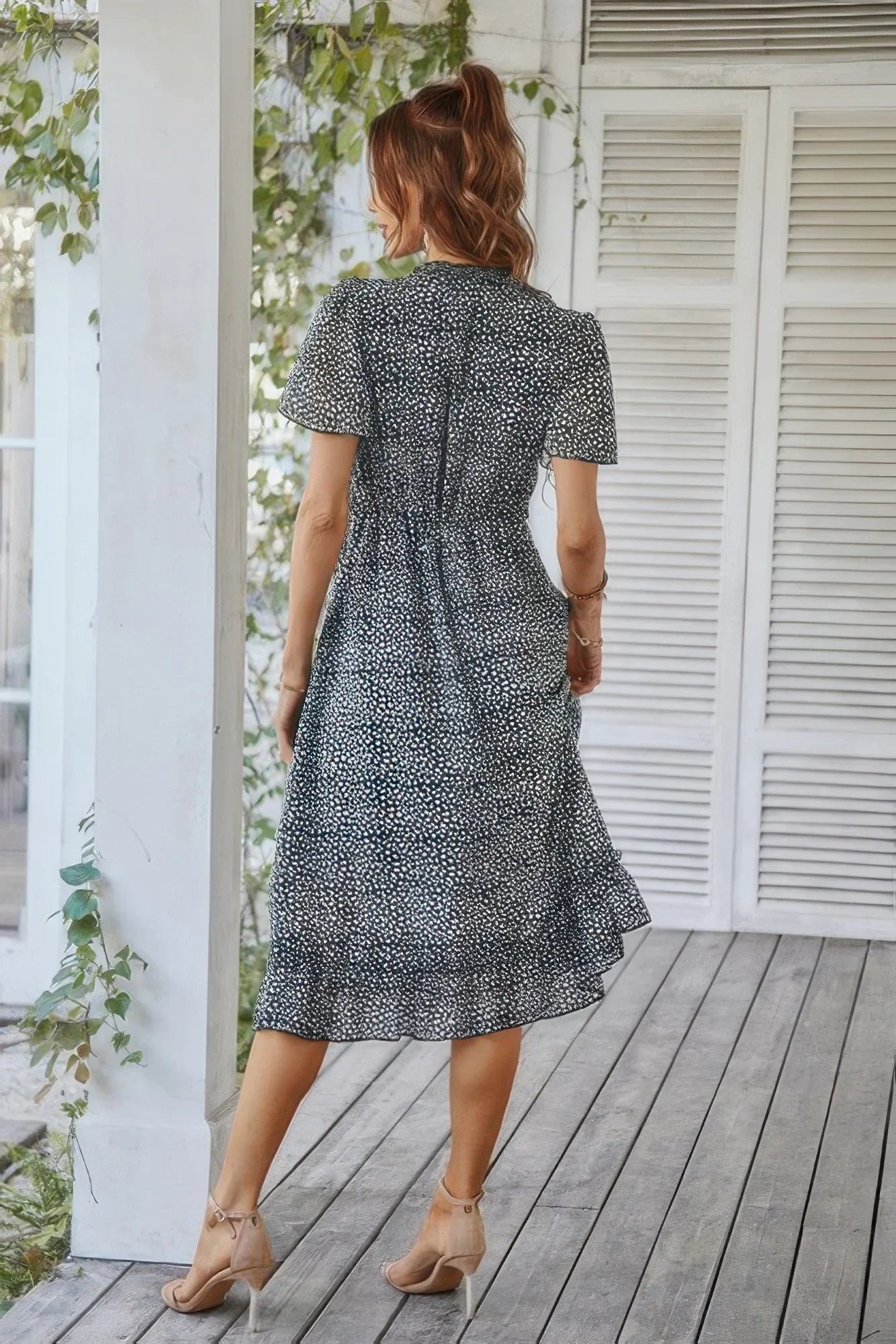 Deep V Neck Floral Boho Ruffle Short Sleeve Dress - minbolu -