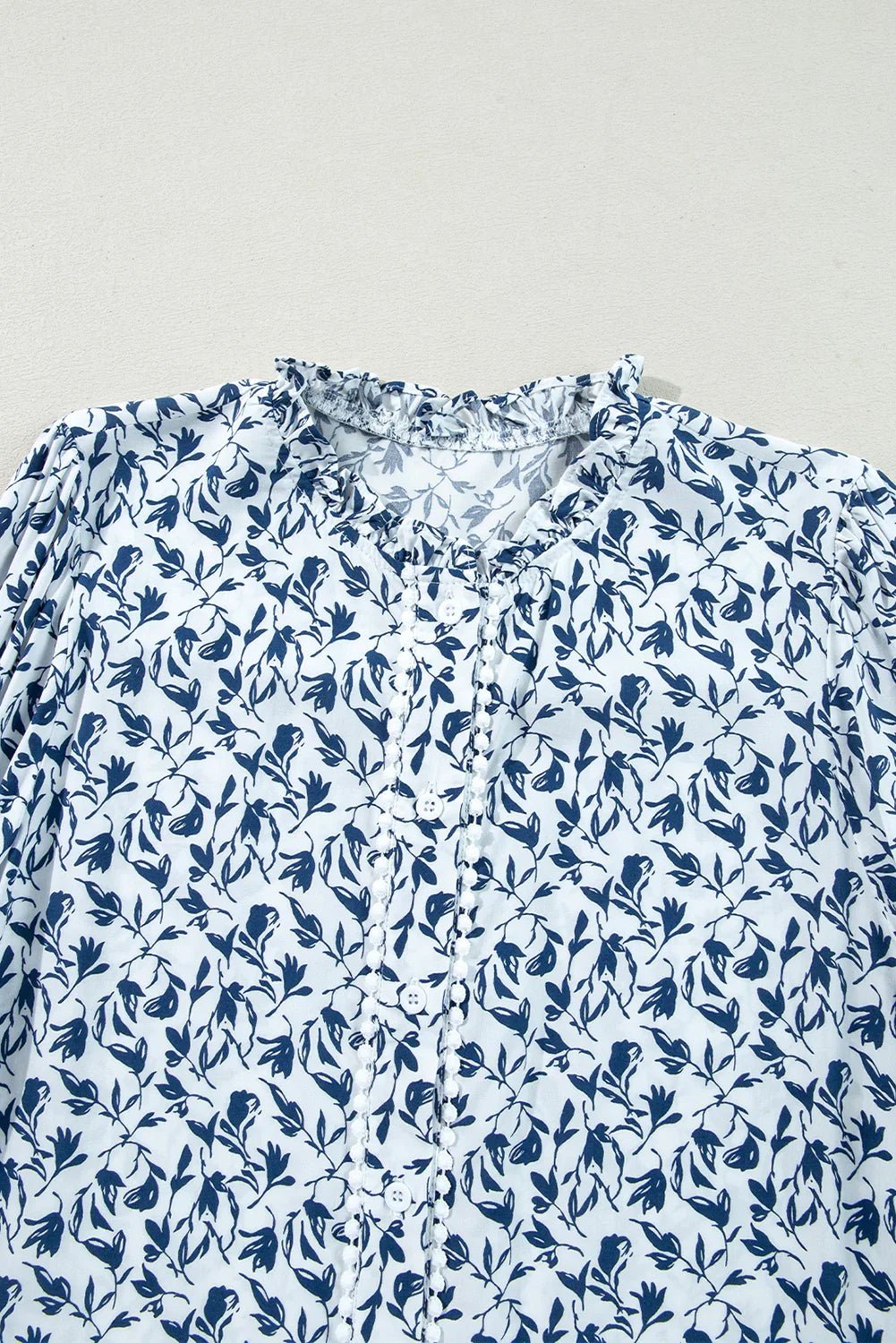 Blue Floral Print Lace Detail Puff Sleeve Shirt - minbolu