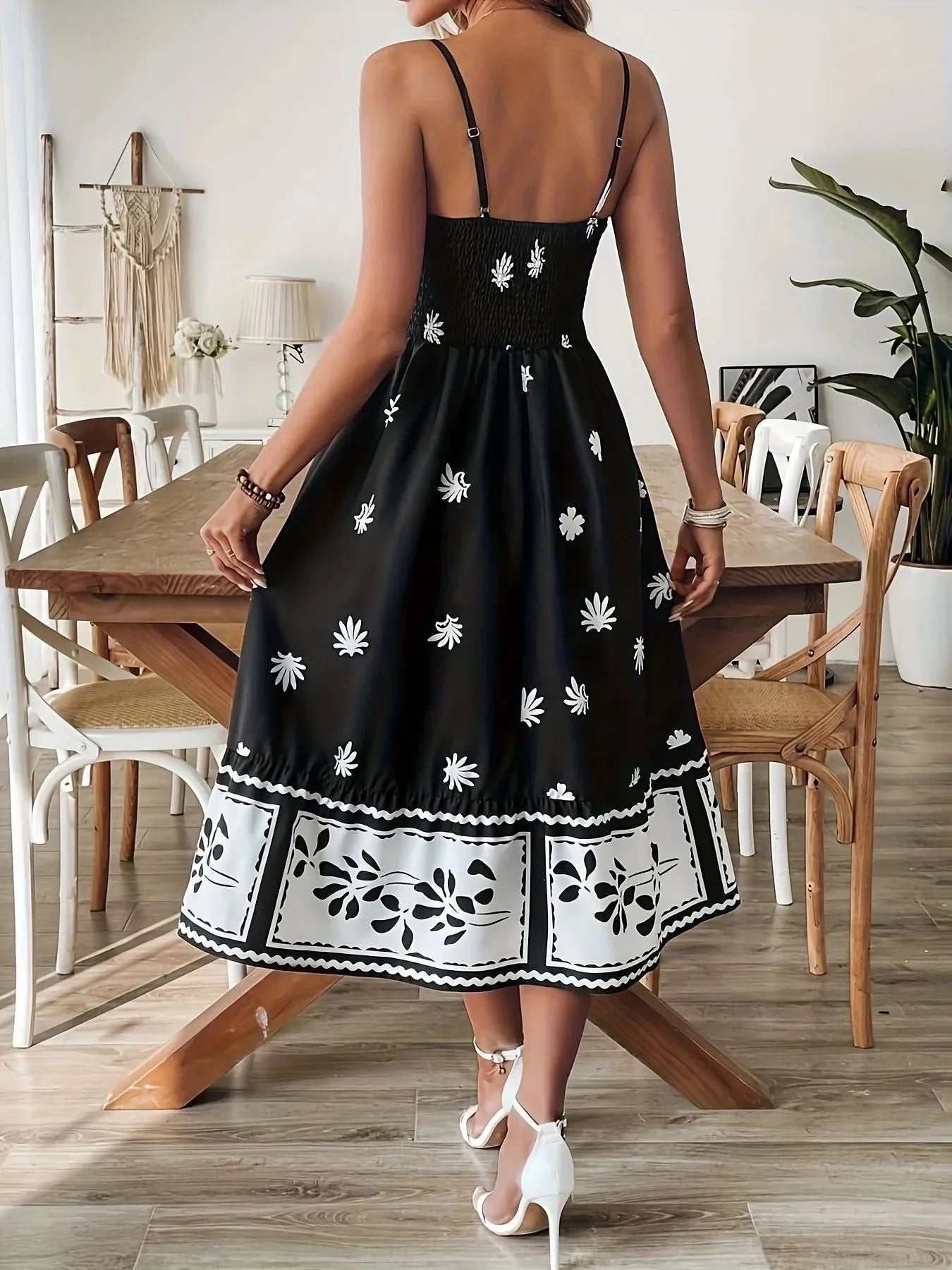 Floral Print Spaghetti Strap Midi Dress - minbolu -