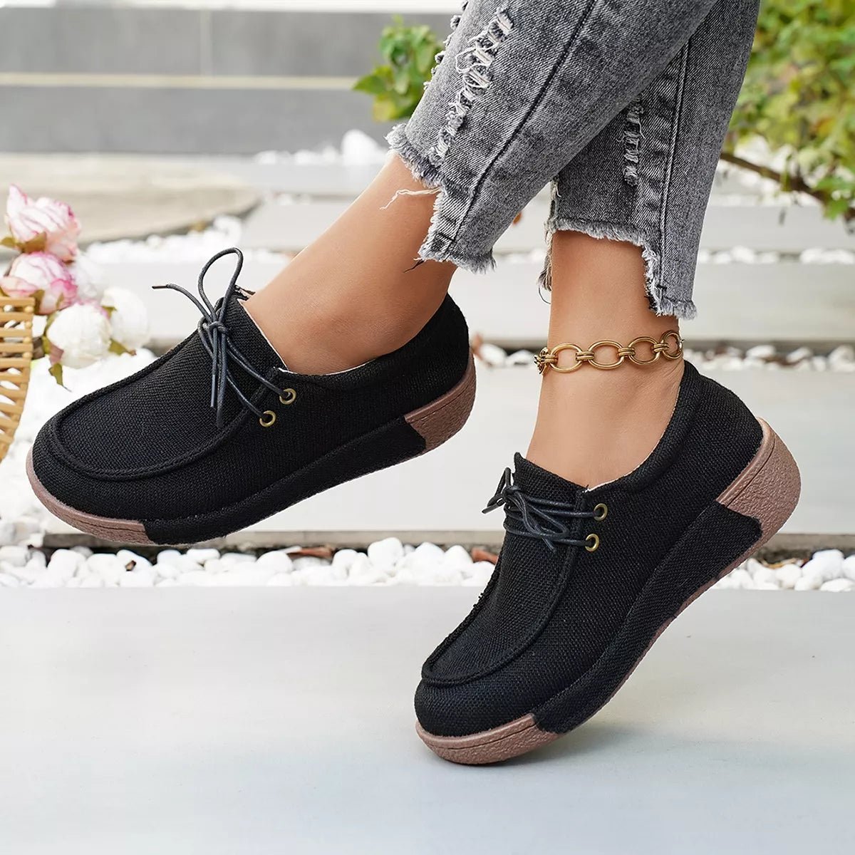 Round Toe Lace-Up Sneakers - minbolu -