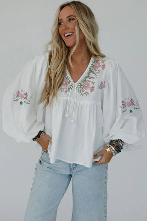 White Flower Lace-up V Neck Flowy Babydoll Blouse - minbolu -