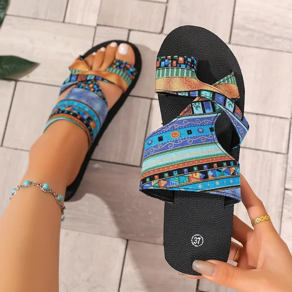 Toe Loop Platform Sandals - minbolu -