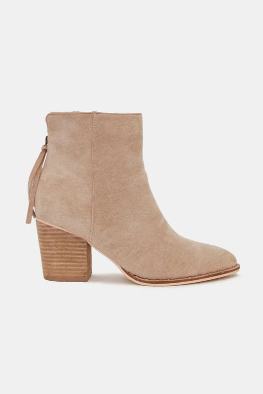 Beast Fashion Suede Point Toe Ankle Booties - minbolu -