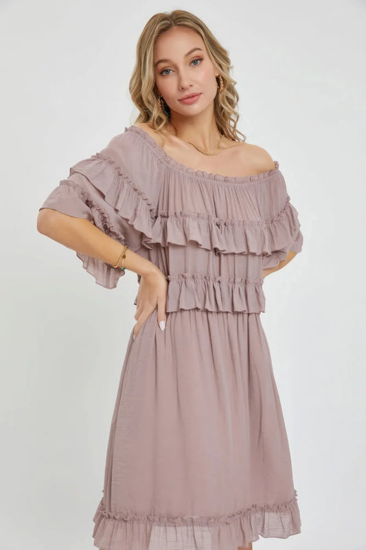 Off Shoulder Knee-Length Ruffle Dress - minbolu -