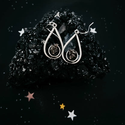 Teardrop Earrings with Raw Meteorite - minbolu -
