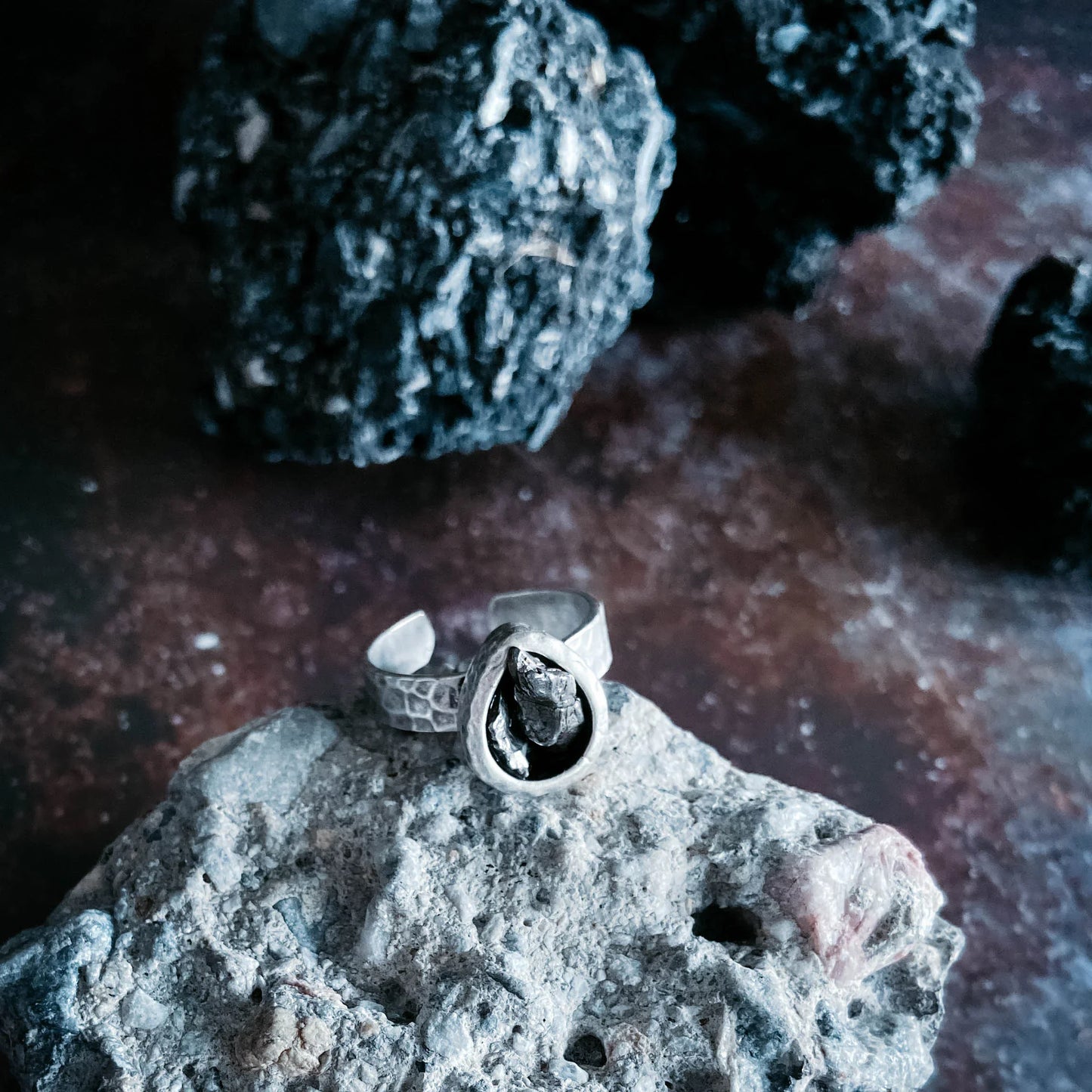 Chunky Teardrop Raw Meteorite Ring in Silver - minbolu -