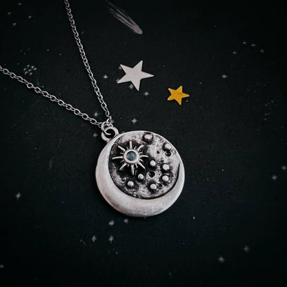 North Star Pendant Necklace with Opal - minbolu -