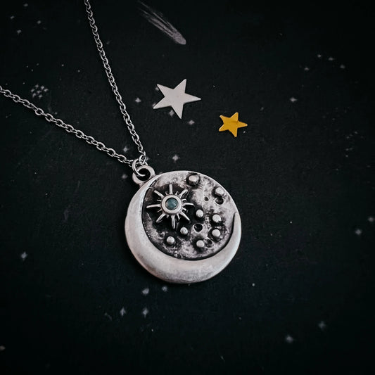 North Star Pendant Necklace with Opal - minbolu -