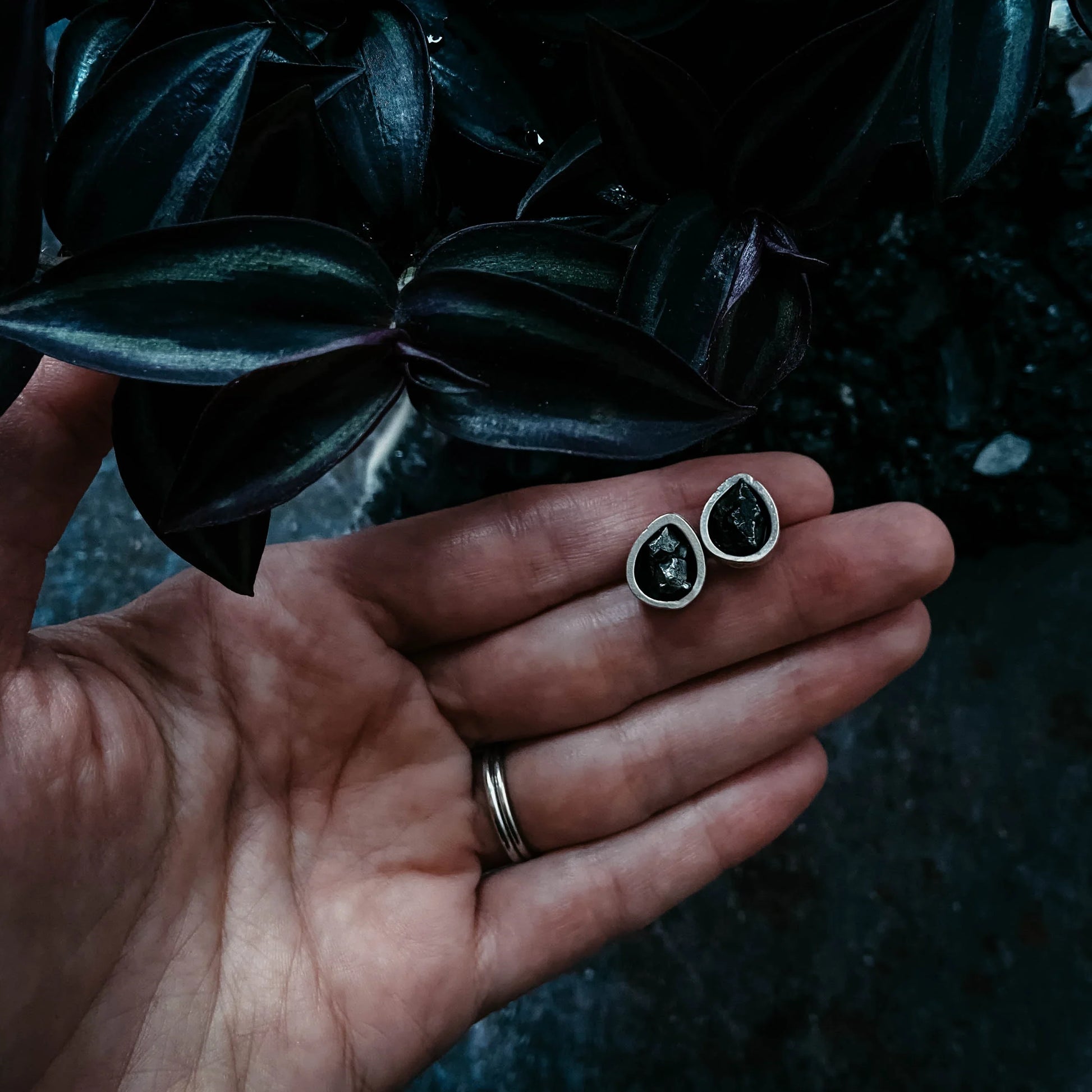 Pear Shaped Teardrop Meteorite Stud Earrings - minbolu -