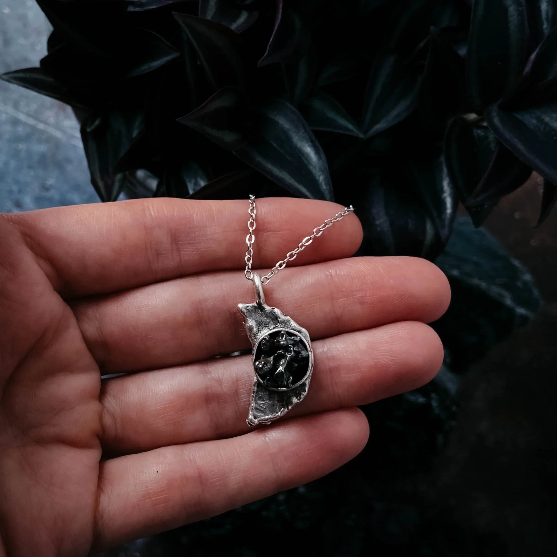 Crescent Moon Necklace with Authentic Meteorite - minbolu -