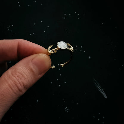 Lunar Witch Crescent Moon Ring with Rainbow Moonstone - minbolu -