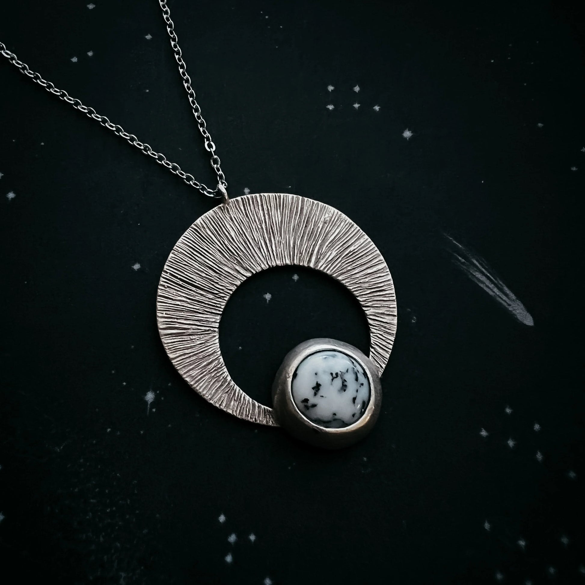 Crescent Moon Pendant with Dendritic Agate - minbolu -