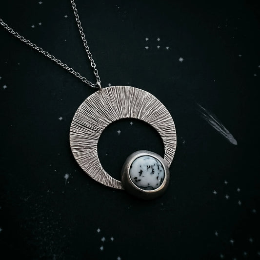 Crescent Moon Pendant with Dendritic Agate - minbolu -
