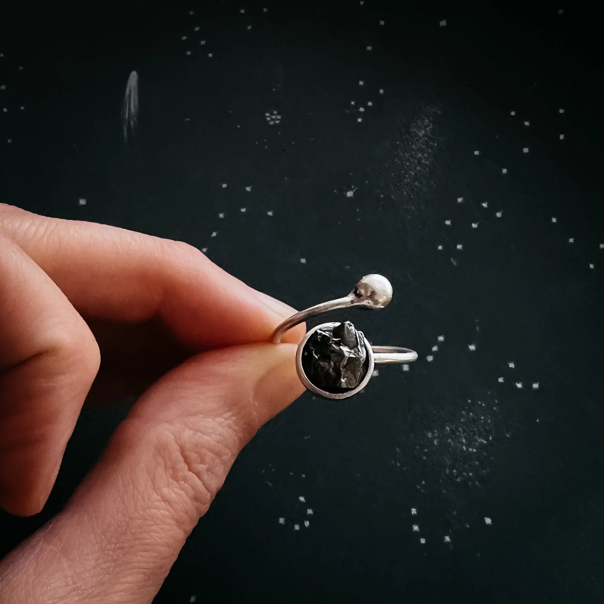 Round Wrap Ring with Authentic Raw Meteorite - minbolu -