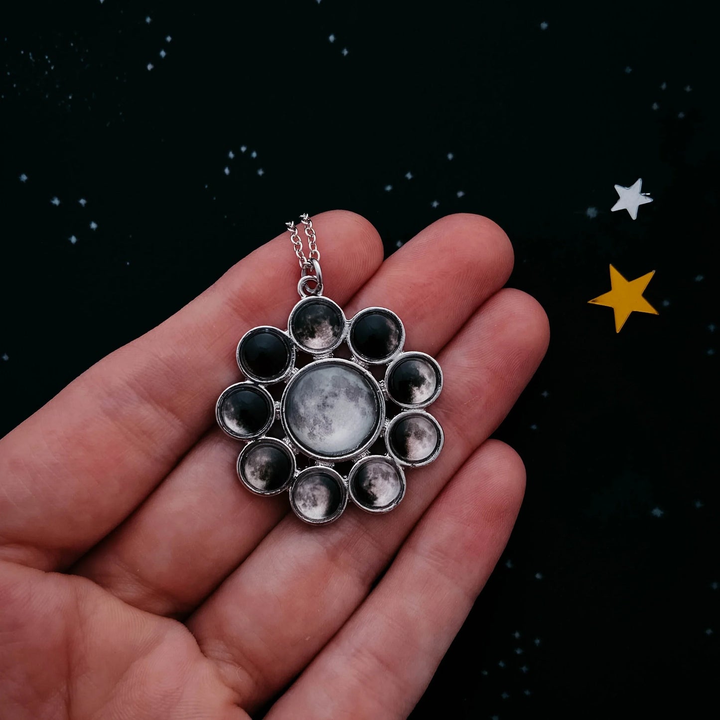 Moon Phase Halo Pendant - minbolu -