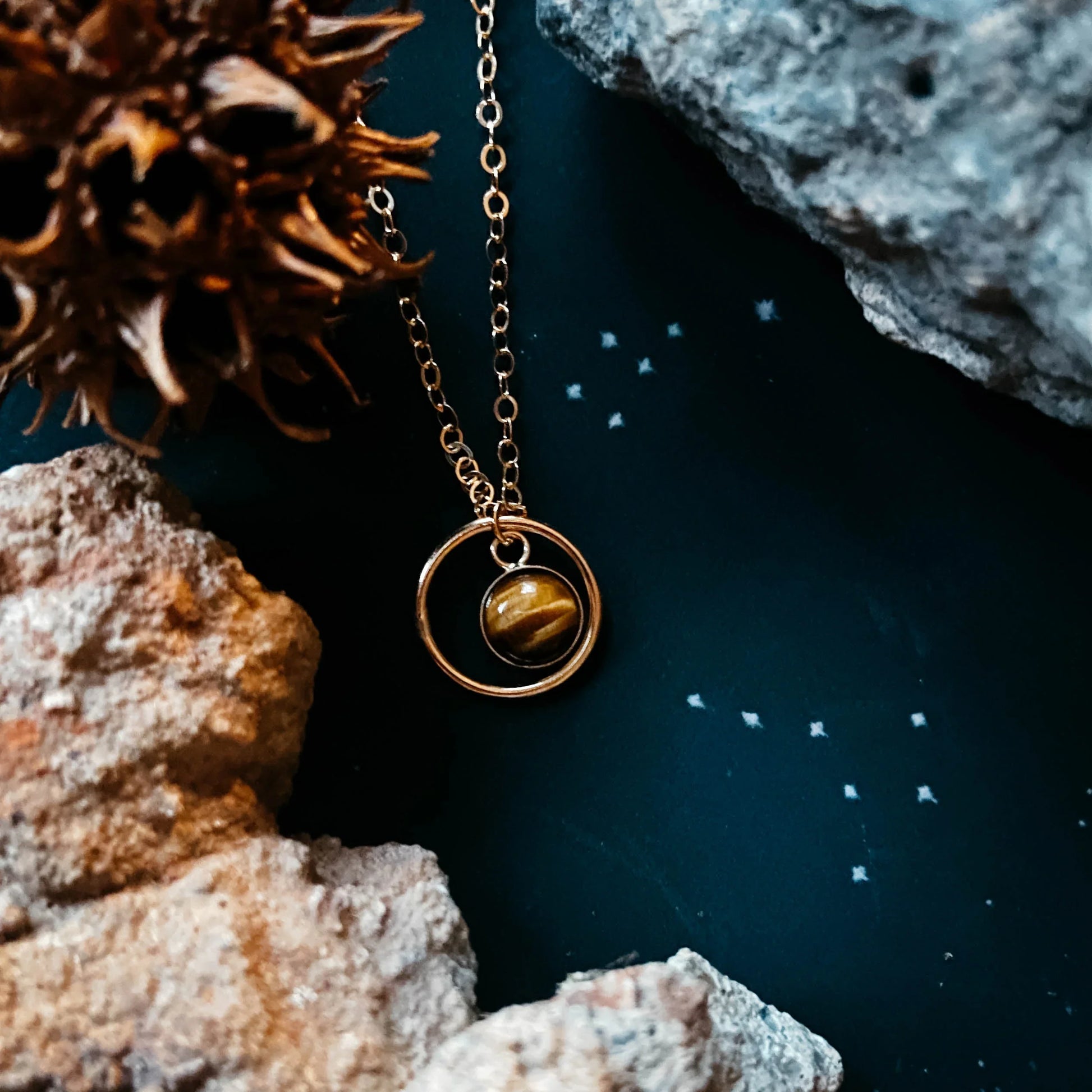 Rings of Saturn Mini Necklace - minbolu -