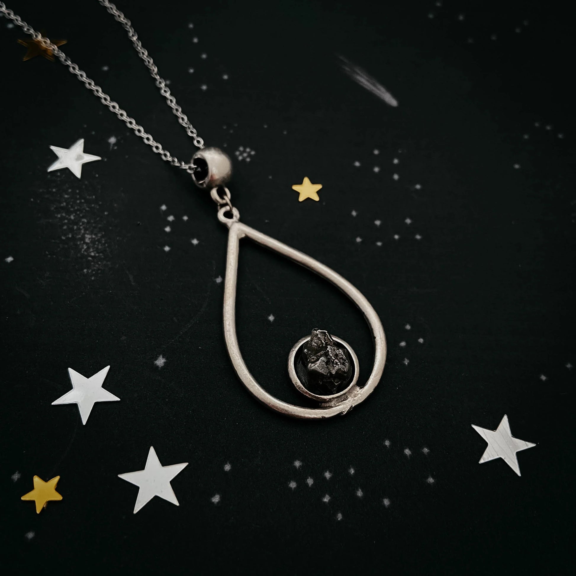 Teardrop Necklace with Authentic Raw Meteorite - minbolu -