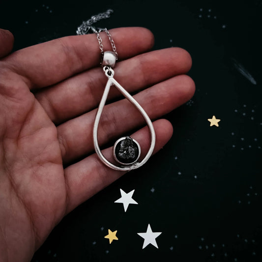 Teardrop Necklace with Authentic Raw Meteorite - minbolu -