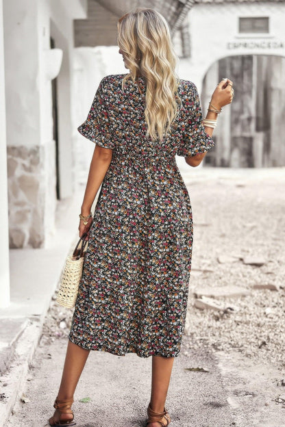 Boho Floral Ruffle Hem V Neck Short Sleeve Dress - minbolu -