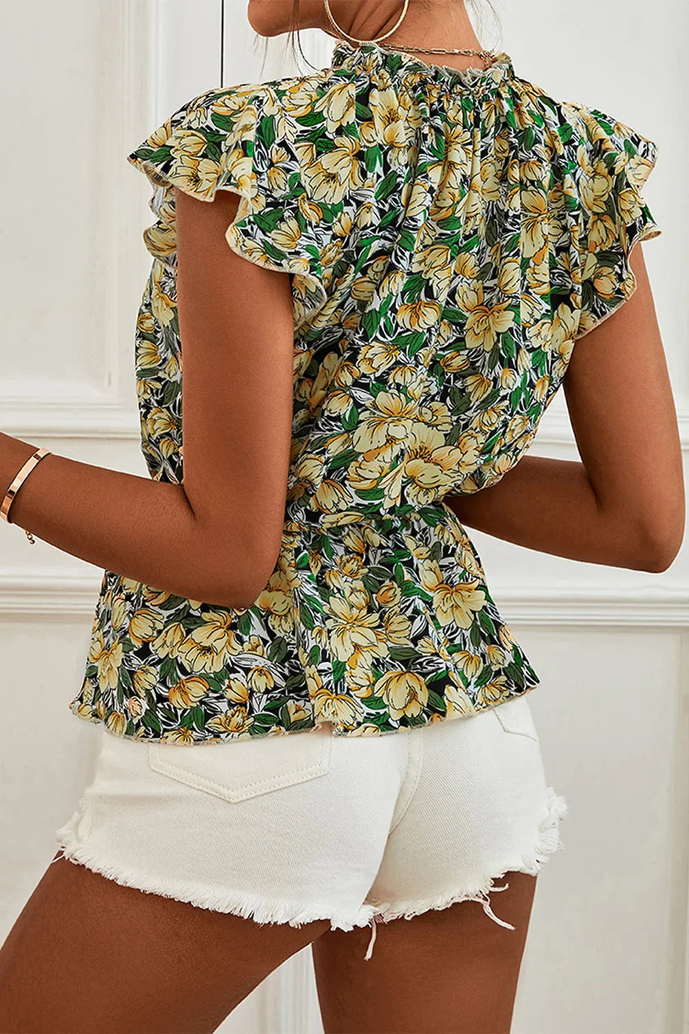 Floral Mock Neck Flutter Sleeve Peplum Top - minbolu -