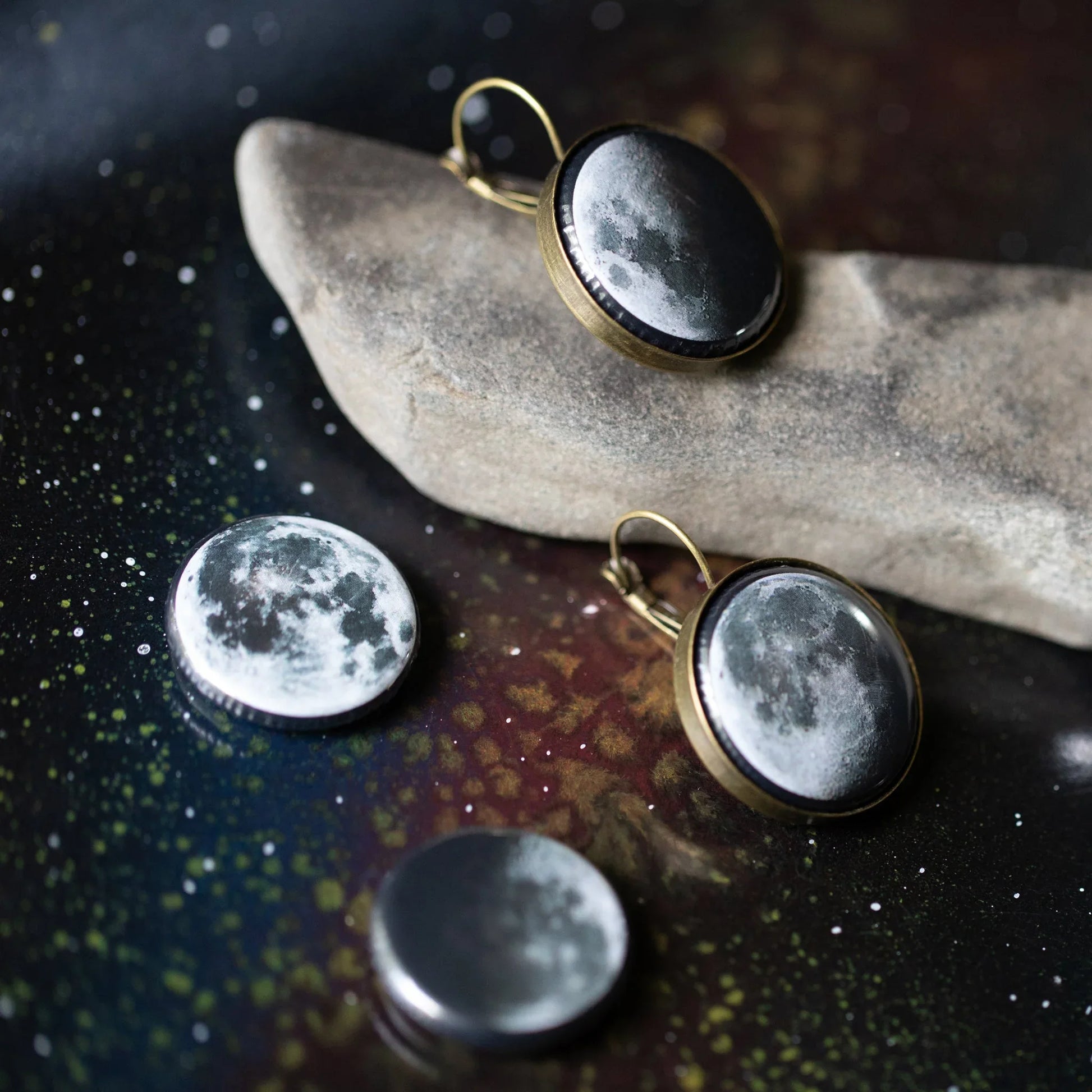 Interchangeable Moon Phase Earrings - minbolu -