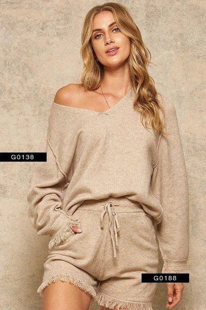 A Solid Knit Sweater - minbolu