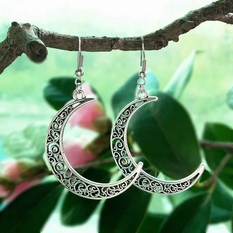 Alloy Cutout Moon Earrings - minbolu -
