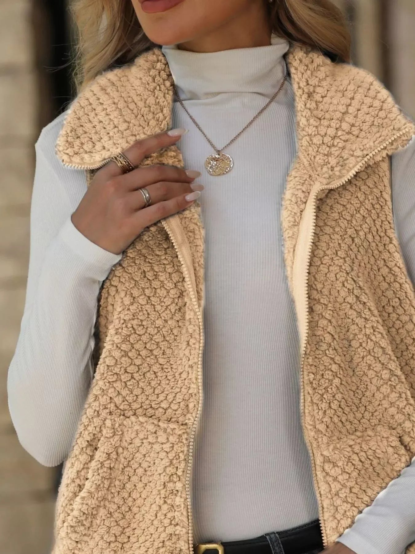 Boho Vest - Women's Zip-Up Sleeveless Coat with Pockets - minbolu -