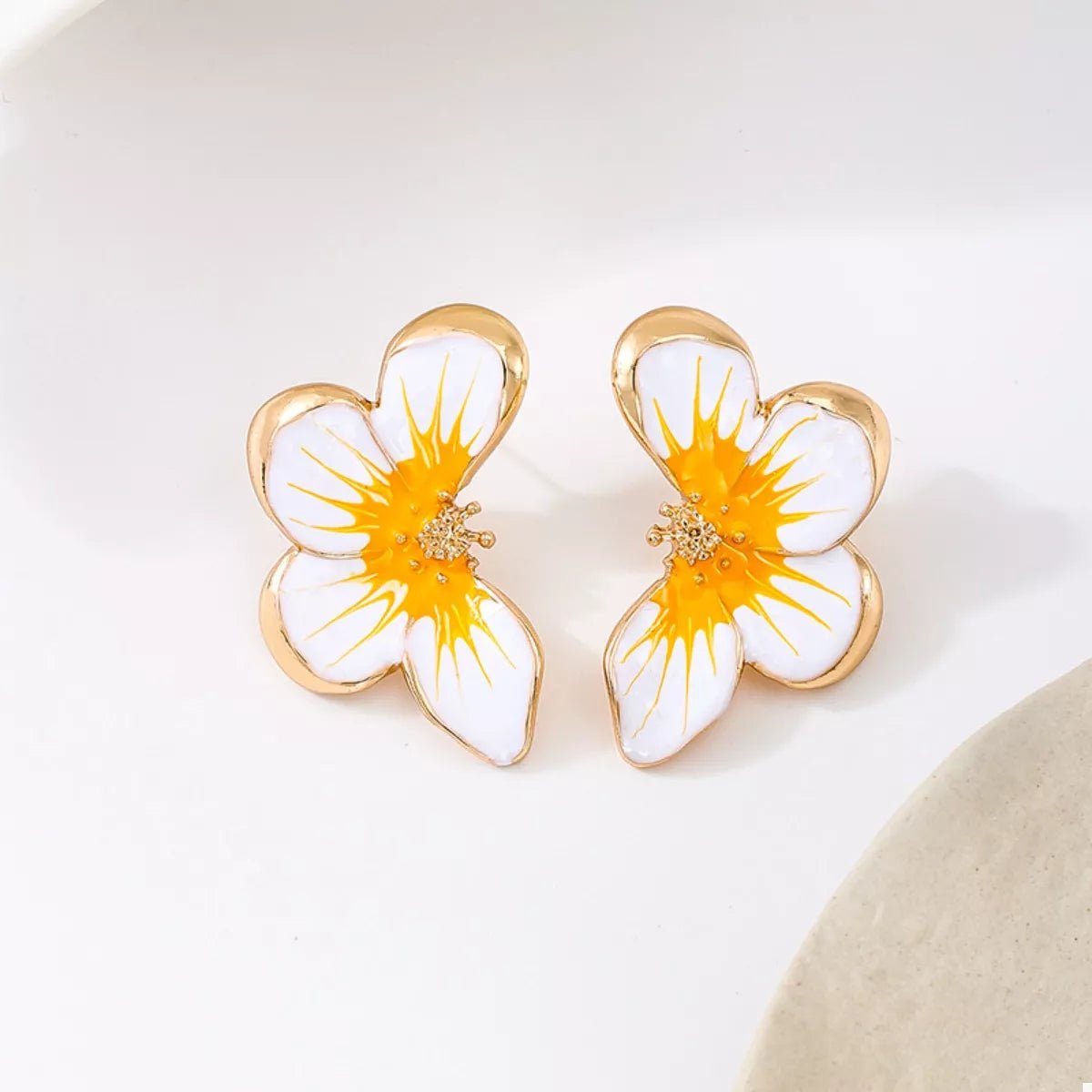 Butterfly Stud Earrings - minbolu -