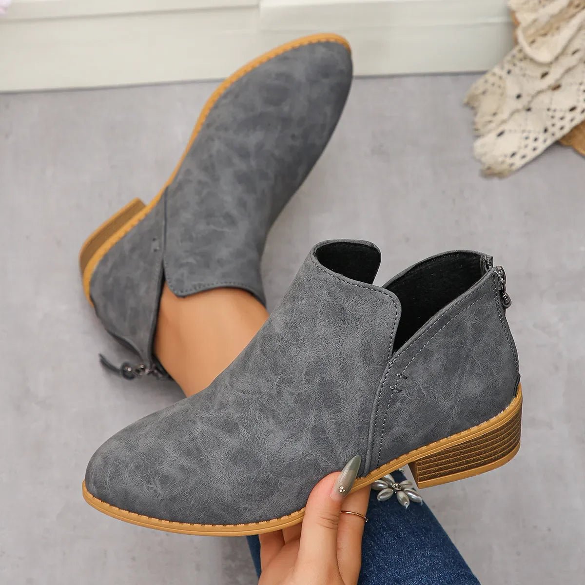 Classic Block Heel Ankle Boots - Versatile Comfort & Style - minbolu