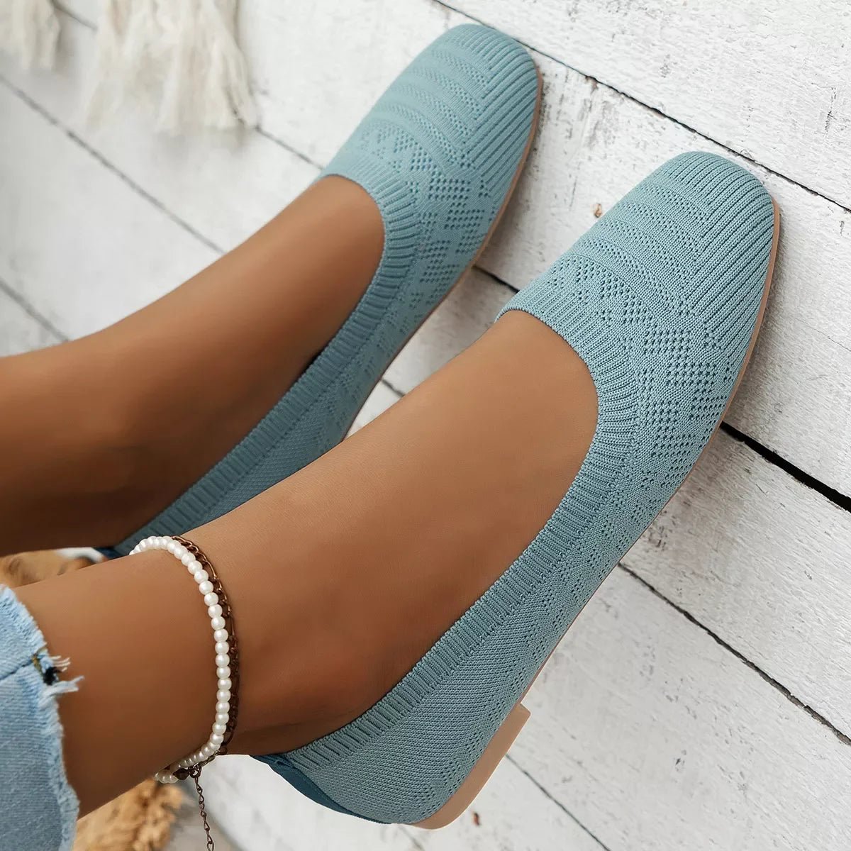 Comfortable Slip - On Flats - Square Toe Design - minbolu