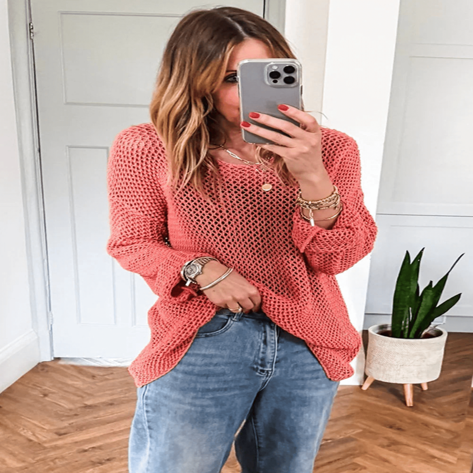 Coral Crochet Hollow - out Knit Sweater - minbolu