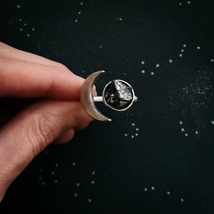Crescent Moon Wrap Ring with Authentic Meteorite - minbolu