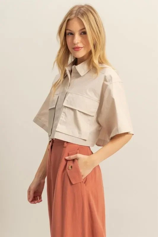 Cropped Women's Shirt - HYFVE Poplin Collar with Pockets - minbolu