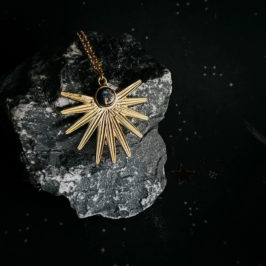 Dark Before the Dawn Sunburst Pendant Necklace with Copper Lapis Lazuli - minbolu