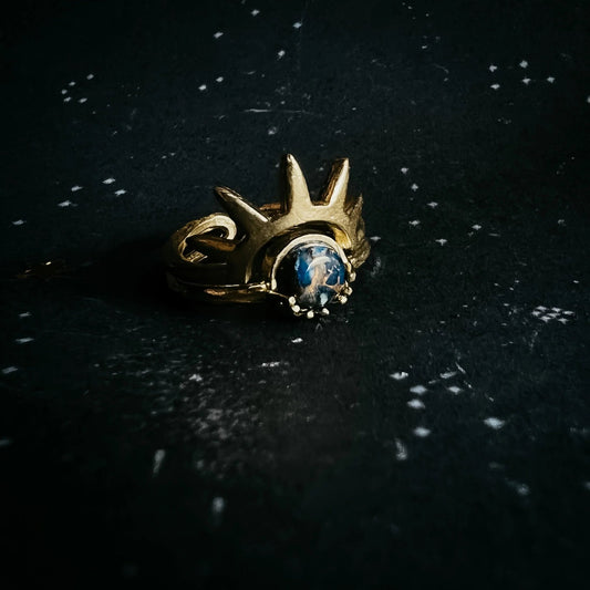 Dark Before the Dawn Sunburst Ring with Copper Lapis Lazuli - minbolu