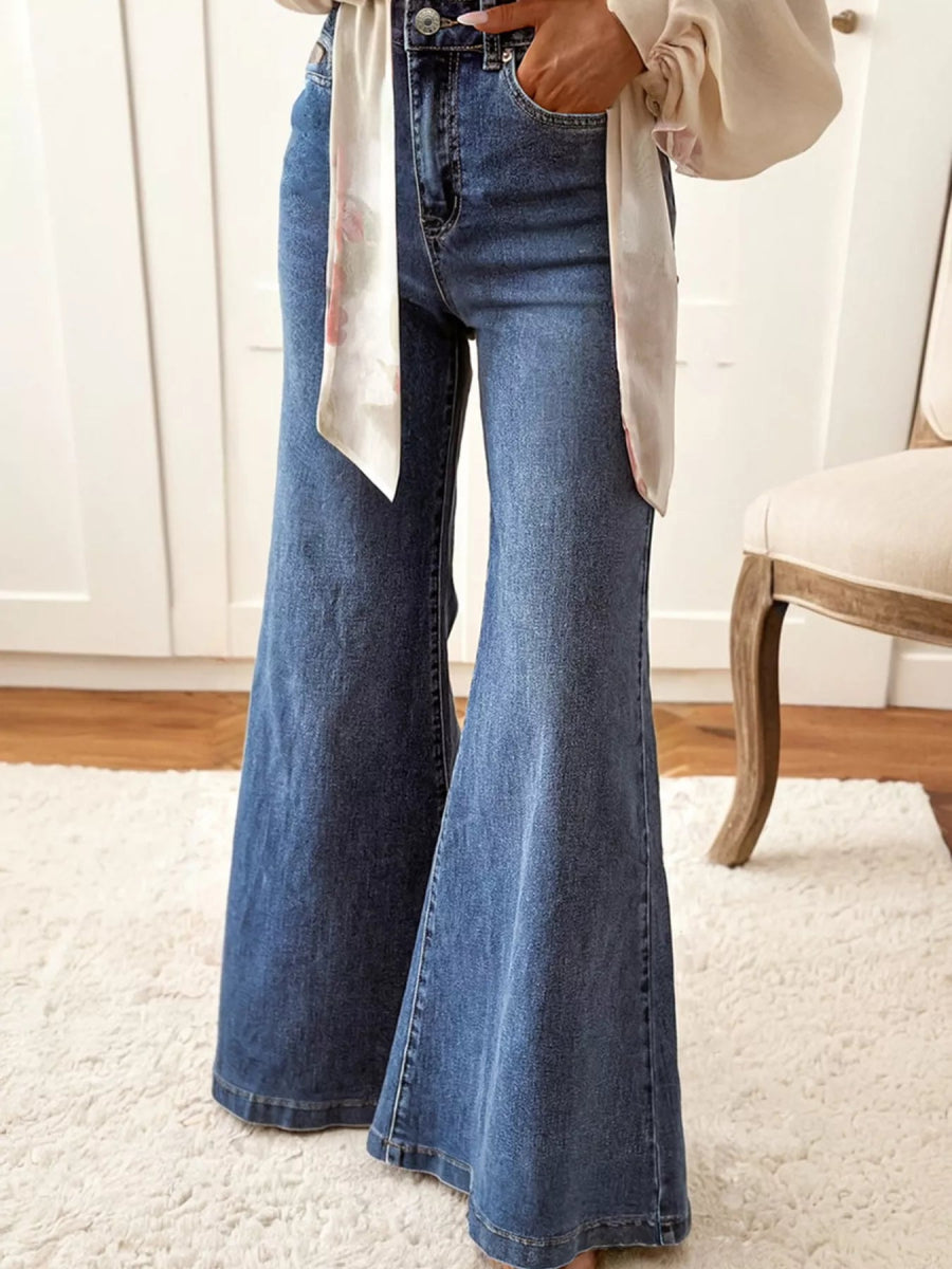 High Waist Button Zip Flare Leg Jeans - minbolu -