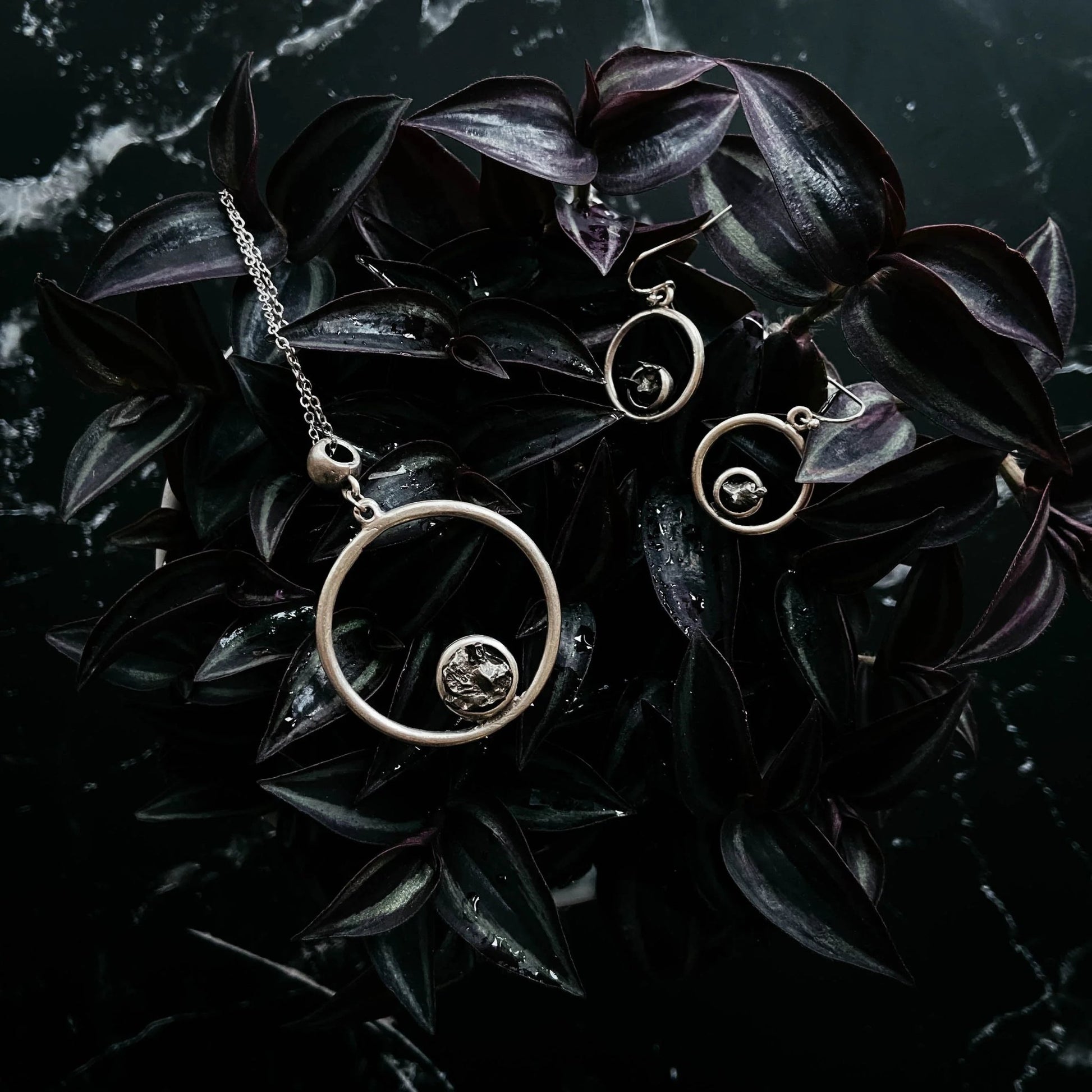 Meteorite Jewelry Set - Circle Necklace and Earrings - minbolu