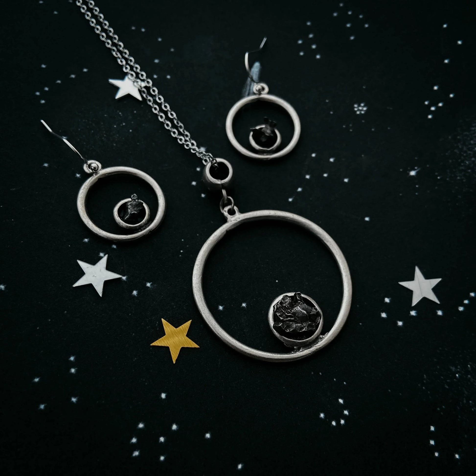 Meteorite Jewelry Set - Circle Necklace and Earrings - minbolu